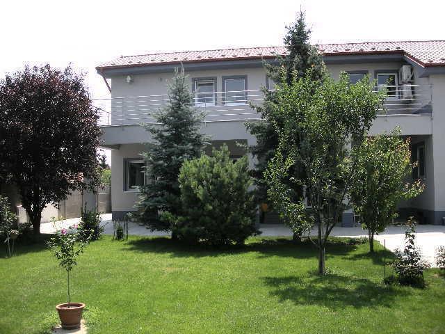 Ubytovanie House Galanta Exterior foto